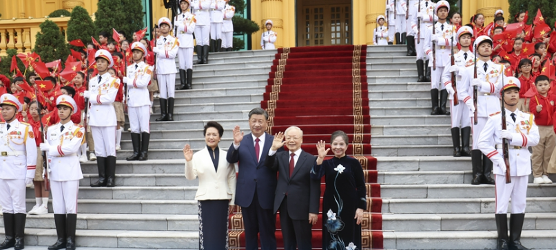 Chinas President Xi besucht Vietnam Dezember 2023